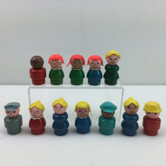Vintage Fisher Price Little People Small Wood Round Set Of 12 Adult Kid Figures